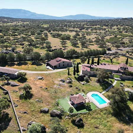 Villa Lidenex Guijo de Granadilla